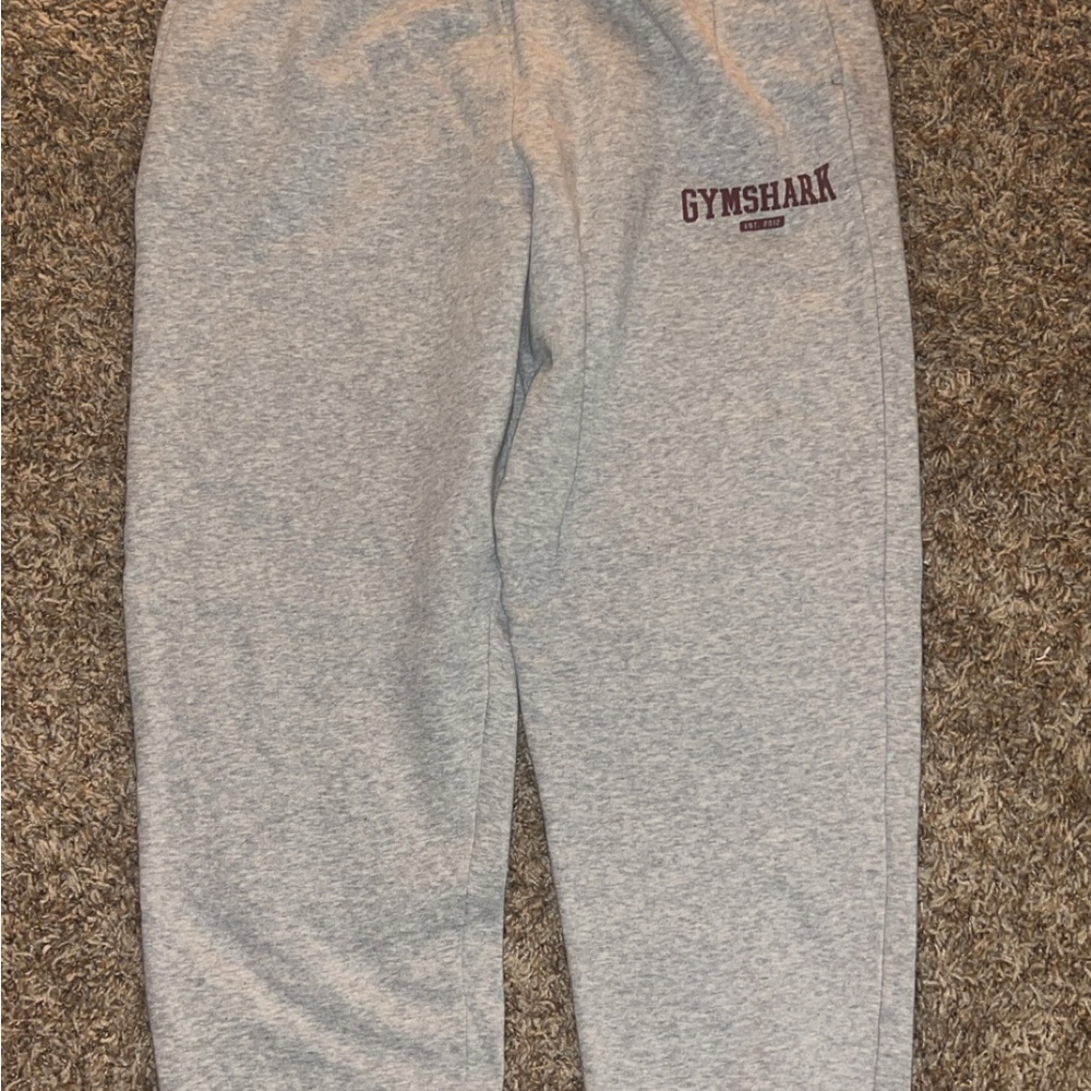Gymshark Gray Sweatpants Relaxed Fit Fleece